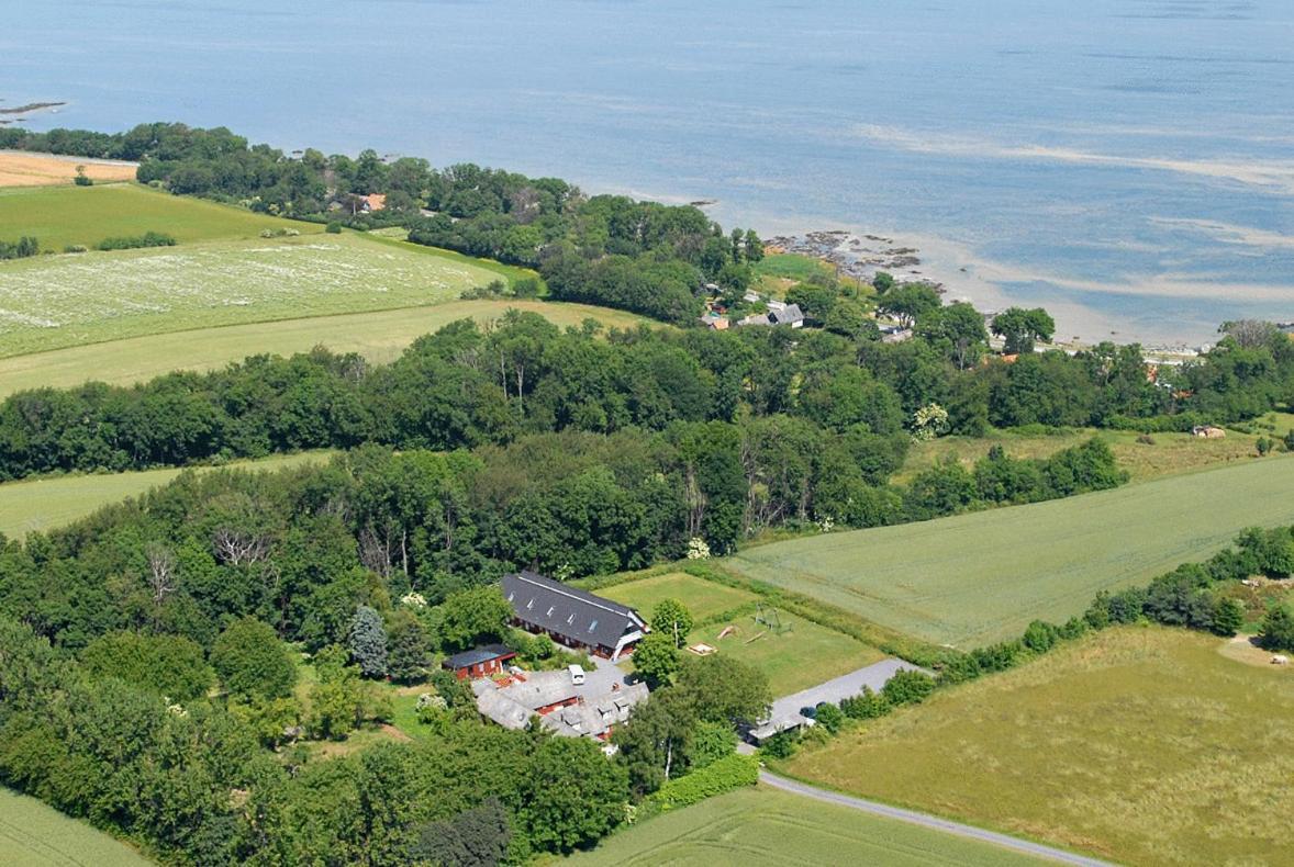 Pyttegarden Apartments Gudhjem Zewnętrze zdjęcie