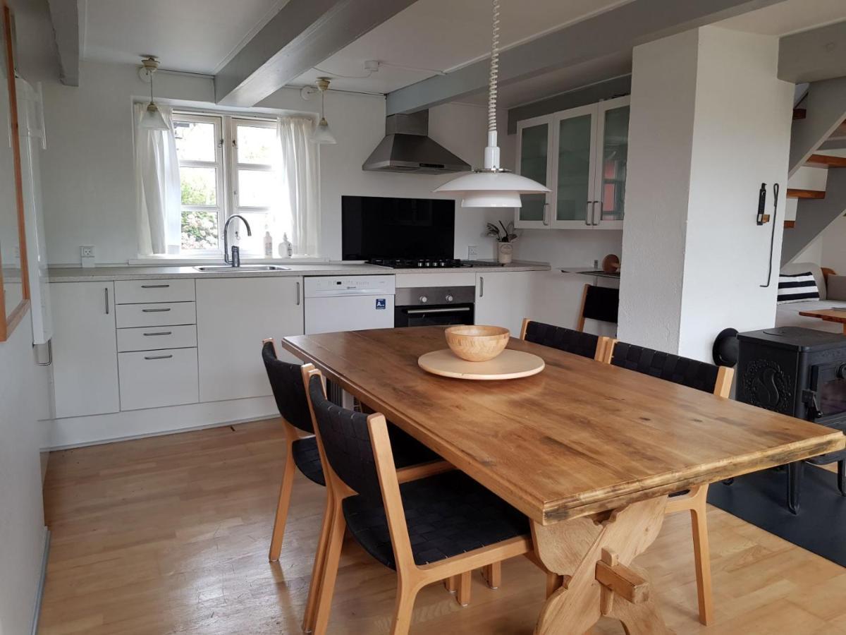 Pyttegarden Apartments Gudhjem Zewnętrze zdjęcie