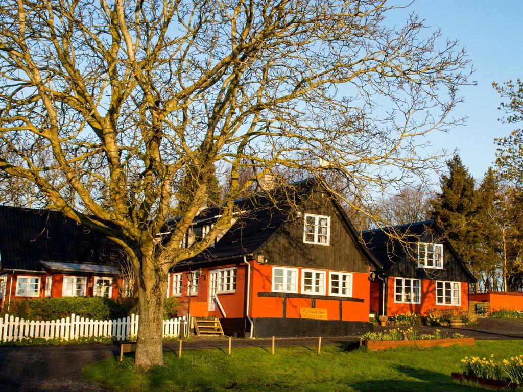 Pyttegarden Apartments Gudhjem Zewnętrze zdjęcie